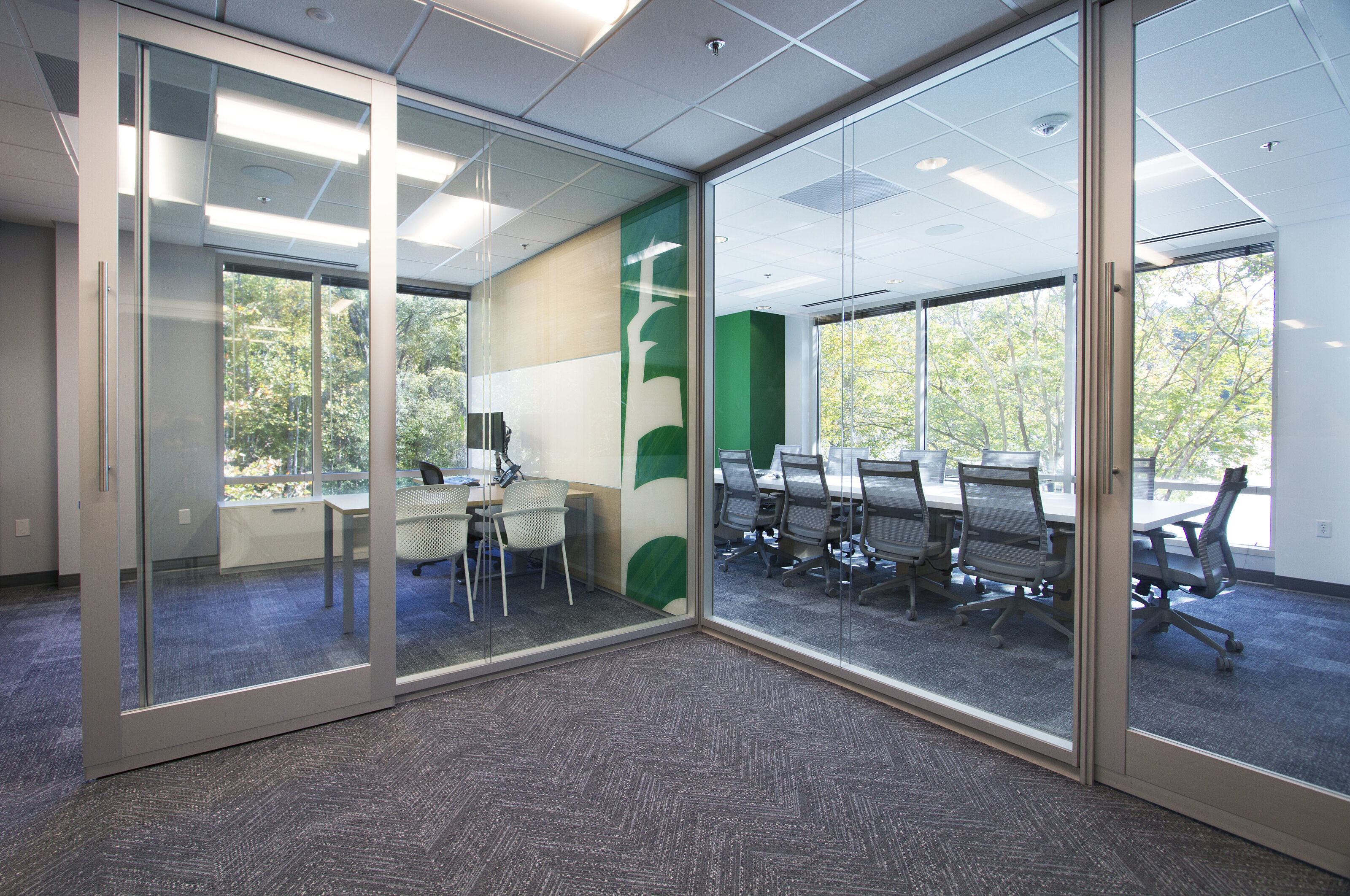 AWC DIRTT Mirrow Glass